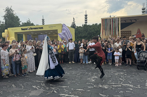  | Елена Гришина: «Гости форума смогли ощутить теплоту кавказского гостеприимства»